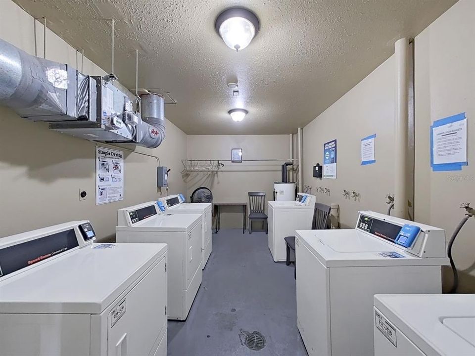 For Sale: $158,500 (2 beds, 2 baths, 1080 Square Feet)