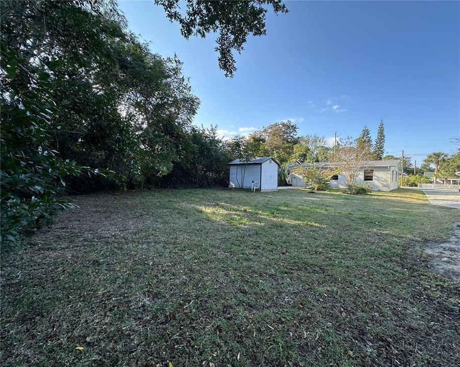 待售: $219,900 (2 贝兹, 1 浴室, 960 平方英尺)