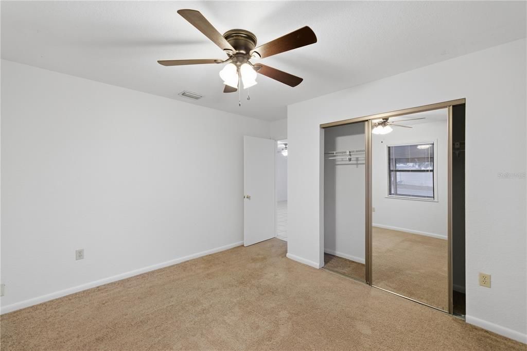 For Sale: $195,000 (3 beds, 2 baths, 1036 Square Feet)