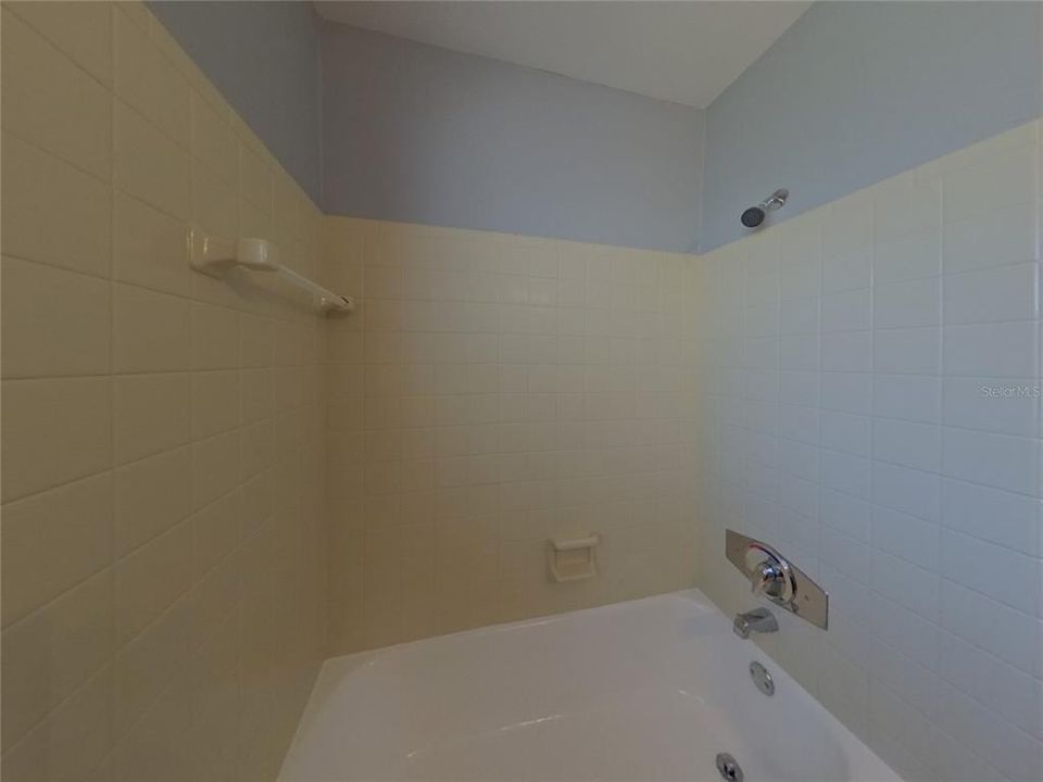 For Rent: $2,069 (2 beds, 2 baths, 1216 Square Feet)