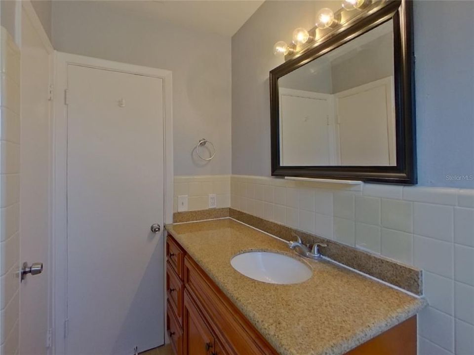 For Rent: $2,069 (2 beds, 2 baths, 1216 Square Feet)