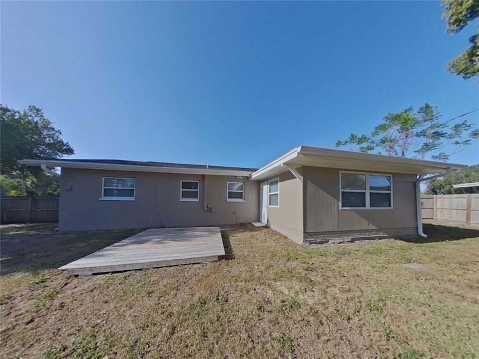 For Rent: $2,069 (2 beds, 2 baths, 1216 Square Feet)