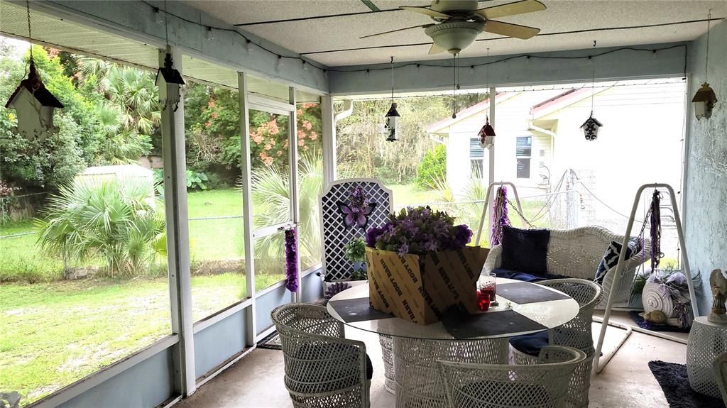 For Rent: $2,000 (3 beds, 2 baths, 1633 Square Feet)