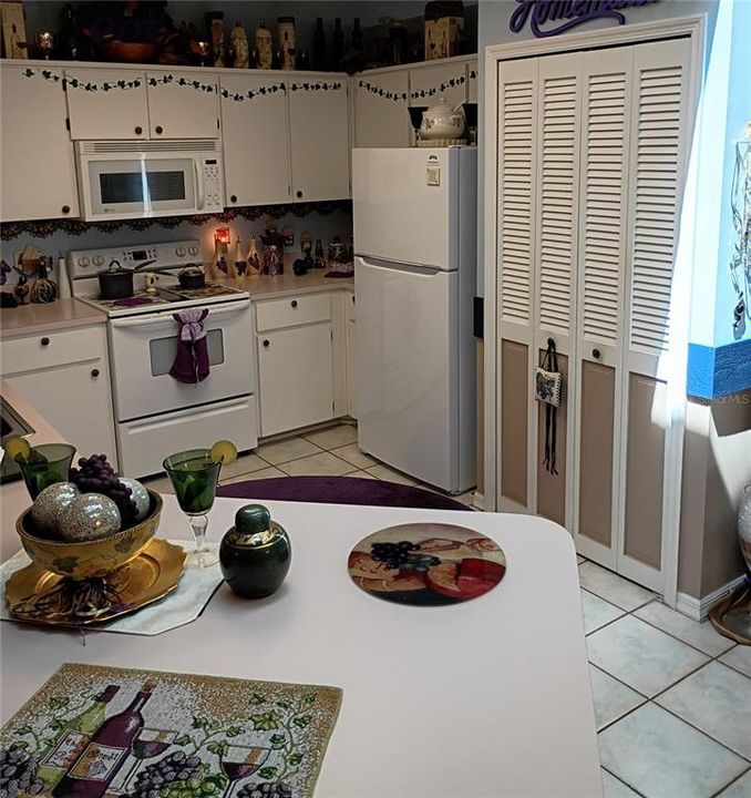 For Rent: $2,000 (3 beds, 2 baths, 1633 Square Feet)