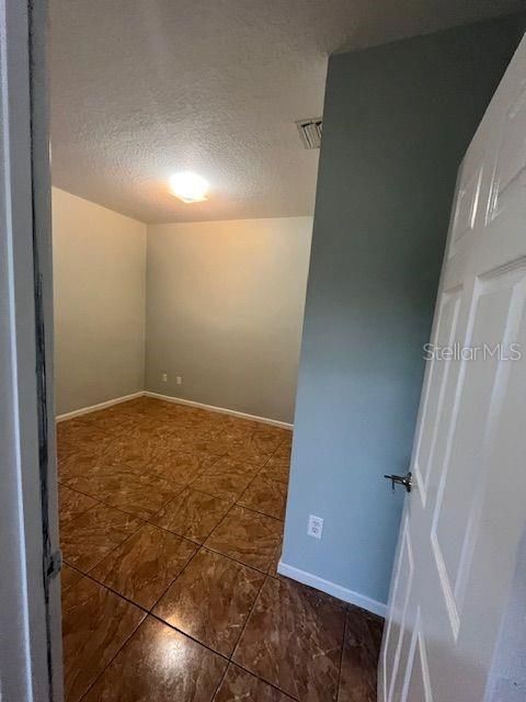 For Rent: $3,000 (6 beds, 3 baths, 2778 Square Feet)