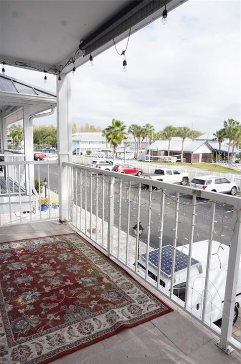 En Venta: $459,900 (3 camas, 2 baños, 2723 Pies cuadrados)