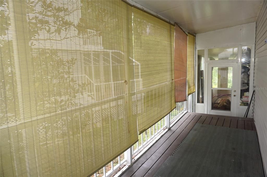 En Venta: $459,900 (3 camas, 2 baños, 2723 Pies cuadrados)