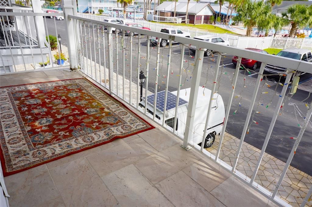 En Venta: $459,900 (3 camas, 2 baños, 2723 Pies cuadrados)