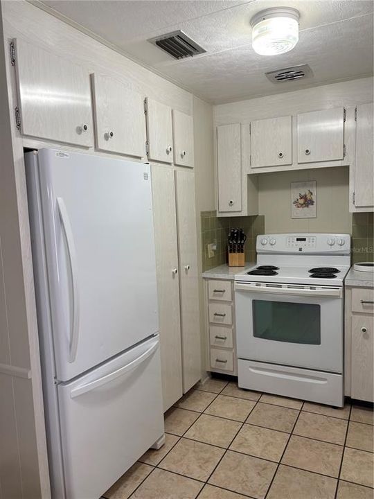 En Venta: $140,000 (2 camas, 1 baños, 849 Pies cuadrados)