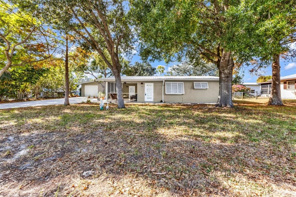 На продажу: $265,000 (2 спален, 1 ванн, 1084 Квадратных фут)