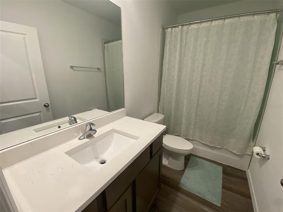 В аренду: $2,150 (3 спален, 2 ванн, 1673 Квадратных фут)