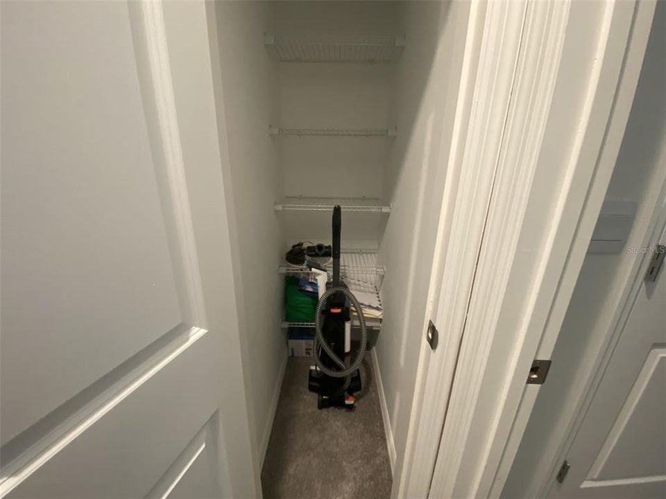 В аренду: $2,150 (3 спален, 2 ванн, 1673 Квадратных фут)