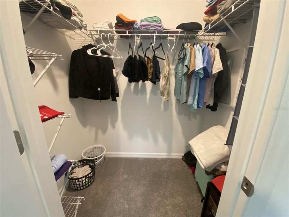 В аренду: $2,150 (3 спален, 2 ванн, 1673 Квадратных фут)