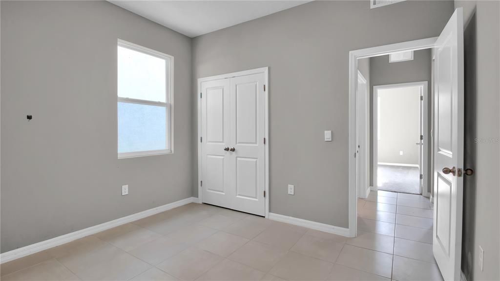 For Rent: $2,450 (4 beds, 2 baths, 2045 Square Feet)