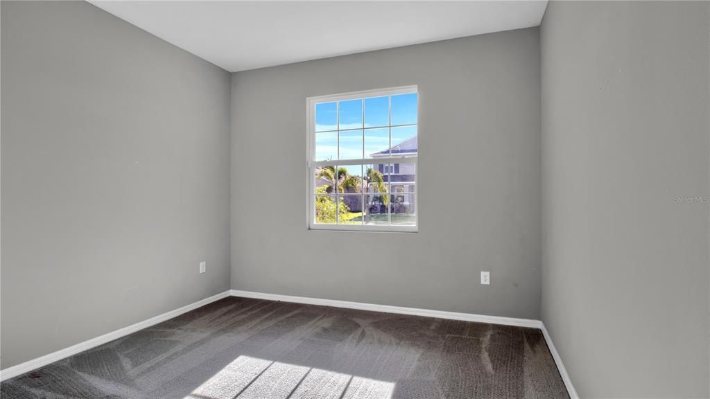 For Rent: $2,450 (4 beds, 2 baths, 2045 Square Feet)