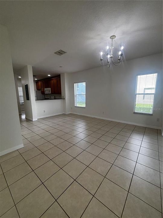 For Rent: $1,750 (2 beds, 2 baths, 1071 Square Feet)