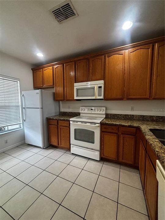 For Rent: $1,750 (2 beds, 2 baths, 1071 Square Feet)