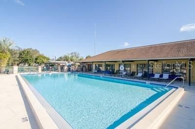 待售: $169,500 (2 贝兹, 2 浴室, 1232 平方英尺)