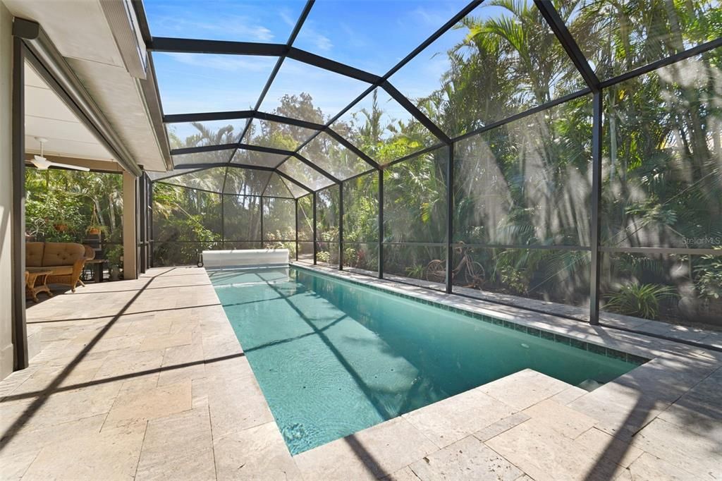 For Sale: $725,000 (3 beds, 2 baths, 1814 Square Feet)