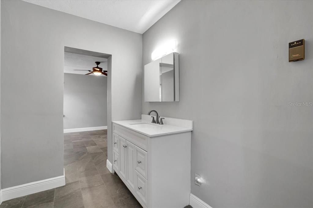 For Sale: $725,000 (3 beds, 2 baths, 1814 Square Feet)