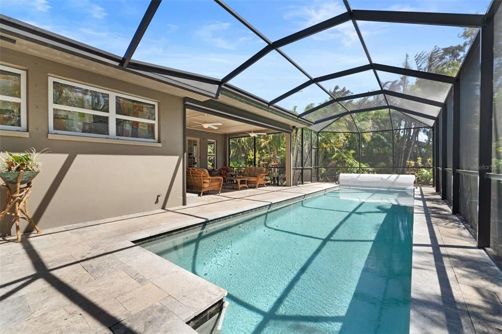 For Sale: $725,000 (3 beds, 2 baths, 1814 Square Feet)