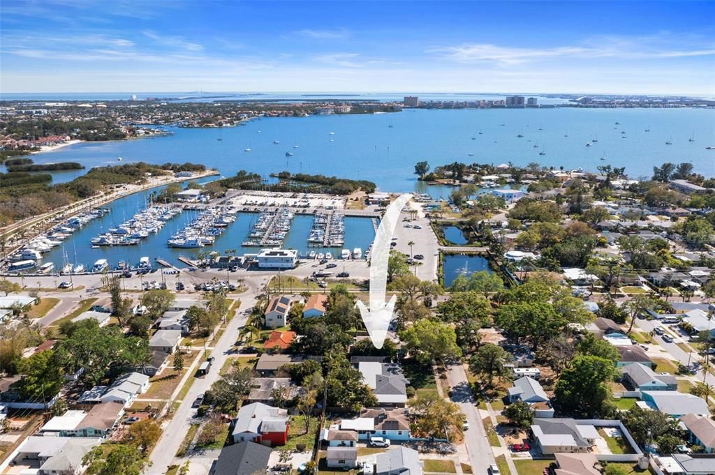 For Sale: $725,000 (3 beds, 2 baths, 1814 Square Feet)