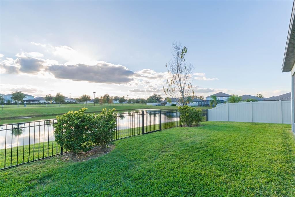 For Sale: $429,900 (3 beds, 2 baths, 1867 Square Feet)