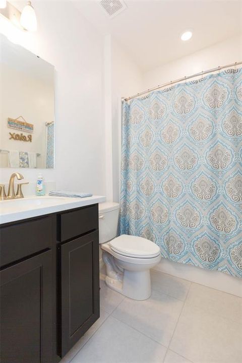 For Sale: $429,900 (3 beds, 2 baths, 1867 Square Feet)