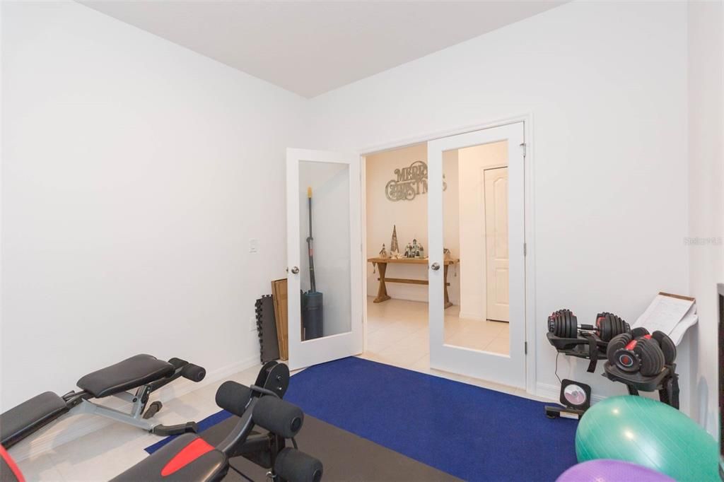 For Sale: $429,900 (3 beds, 2 baths, 1867 Square Feet)