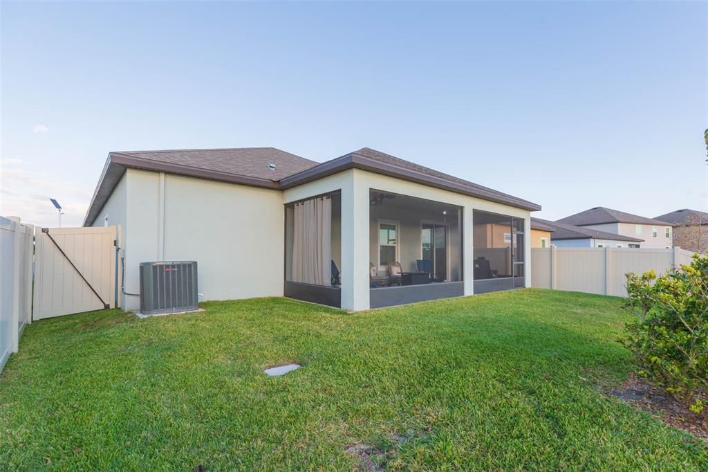 For Sale: $429,900 (3 beds, 2 baths, 1867 Square Feet)