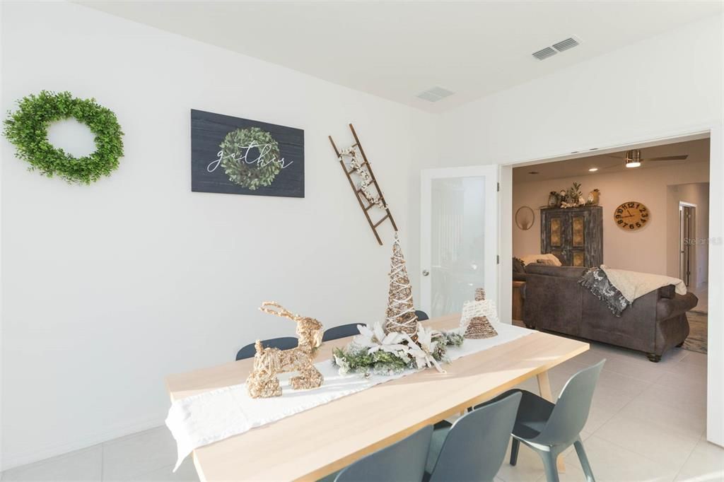 For Sale: $429,900 (3 beds, 2 baths, 1867 Square Feet)