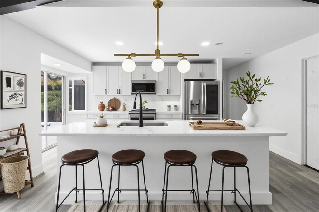 For Sale: $249,000 (2 beds, 2 baths, 1528 Square Feet)