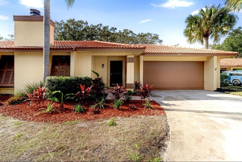 For Sale: $249,000 (2 beds, 2 baths, 1528 Square Feet)