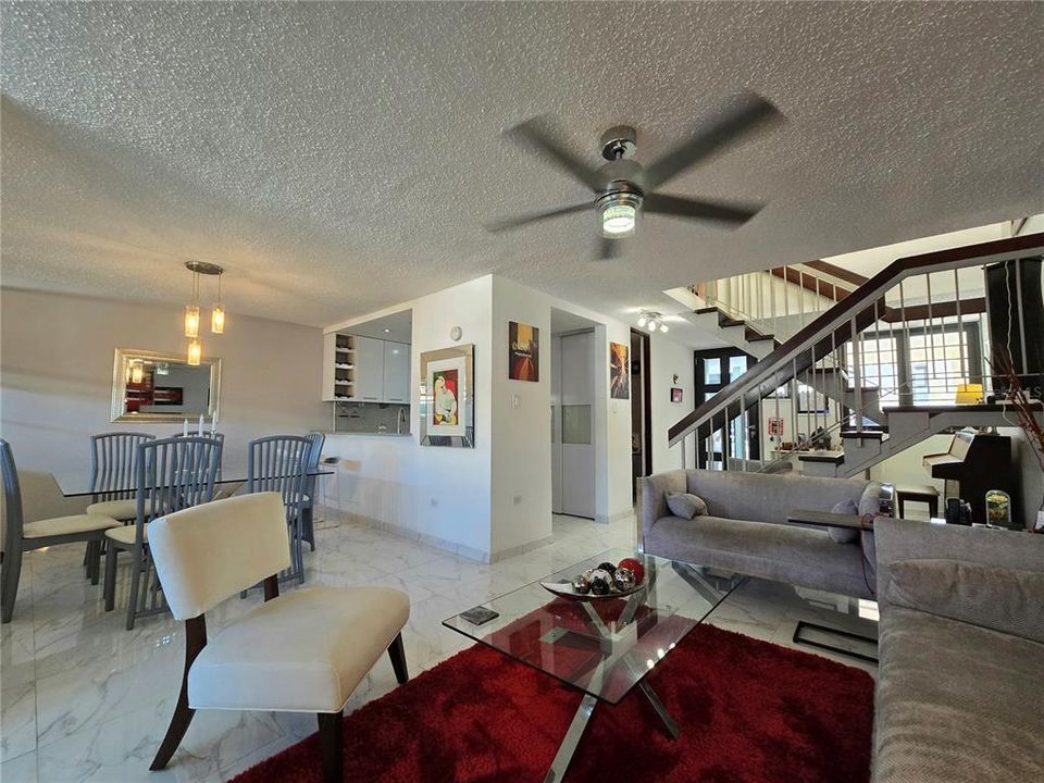 For Sale: $430,000 (3 beds, 2 baths, 1873 Square Feet)