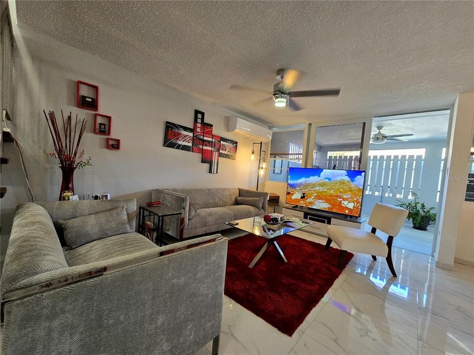 For Sale: $430,000 (3 beds, 2 baths, 1873 Square Feet)