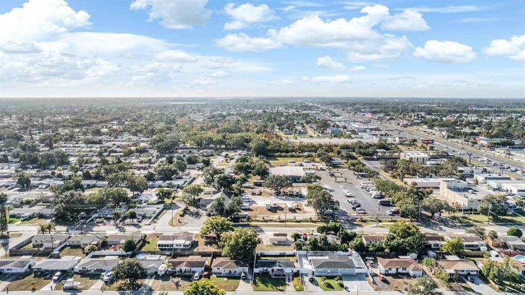 На продажу: $260,000 (2 спален, 1 ванн, 816 Квадратных фут)