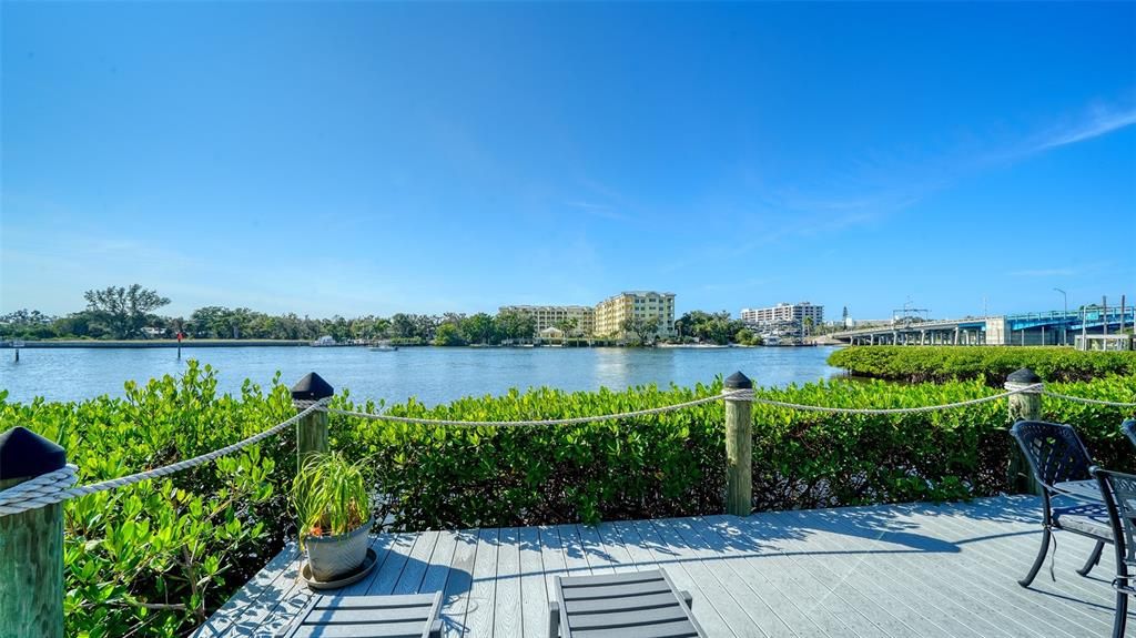 En Venta: $819,000 (2 camas, 2 baños, 1270 Pies cuadrados)