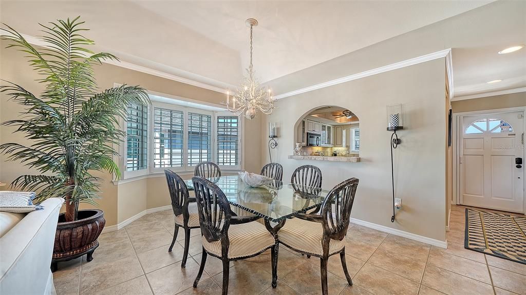 En Venta: $819,000 (2 camas, 2 baños, 1270 Pies cuadrados)