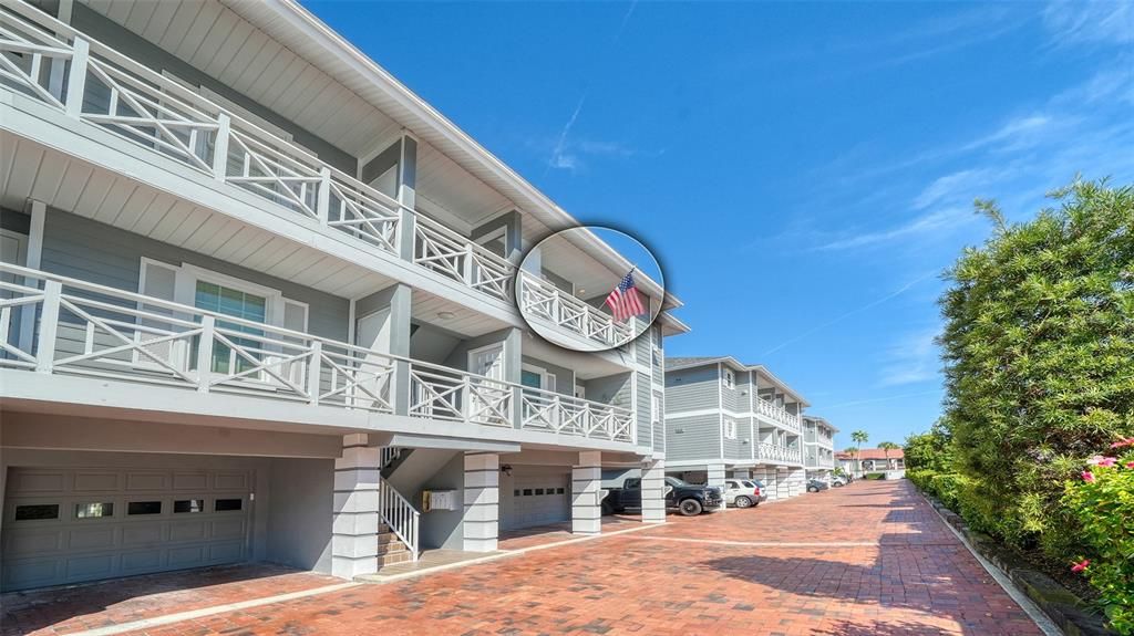 En Venta: $819,000 (2 camas, 2 baños, 1270 Pies cuadrados)