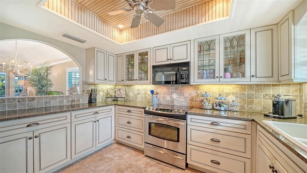 En Venta: $819,000 (2 camas, 2 baños, 1270 Pies cuadrados)