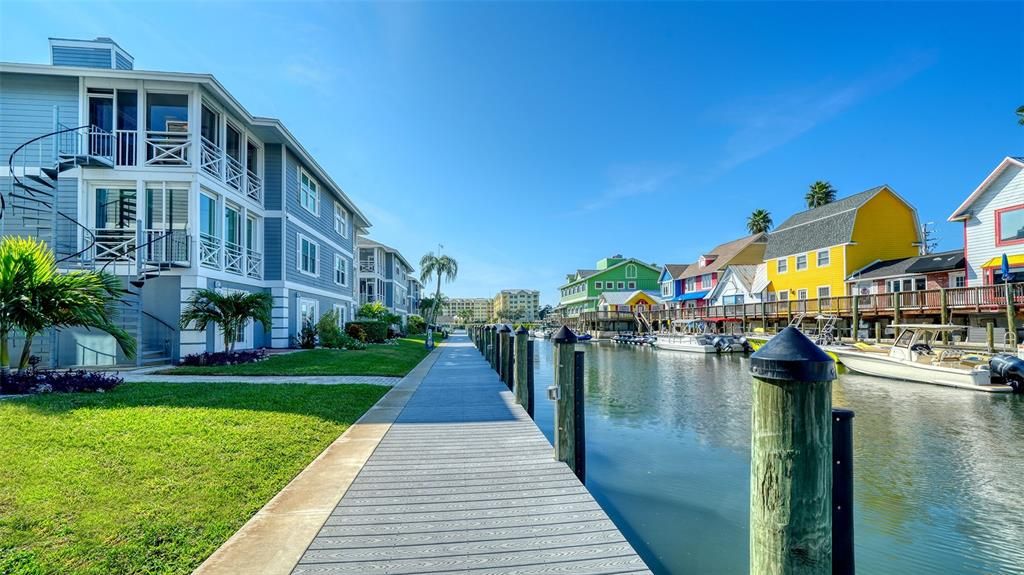 En Venta: $819,000 (2 camas, 2 baños, 1270 Pies cuadrados)