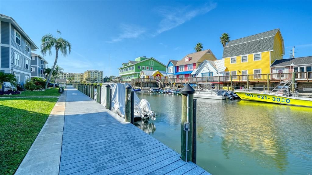 En Venta: $819,000 (2 camas, 2 baños, 1270 Pies cuadrados)