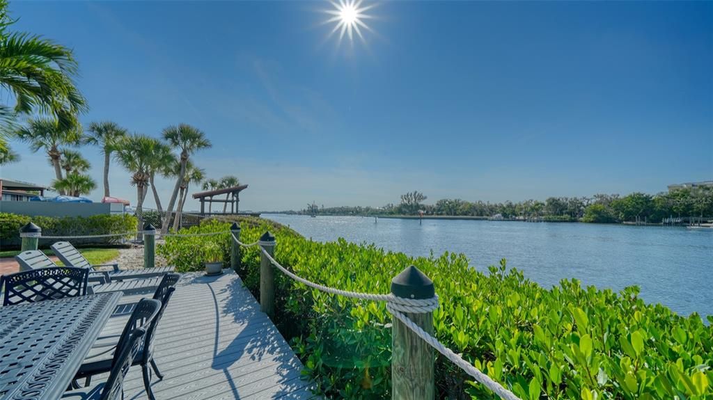 En Venta: $819,000 (2 camas, 2 baños, 1270 Pies cuadrados)