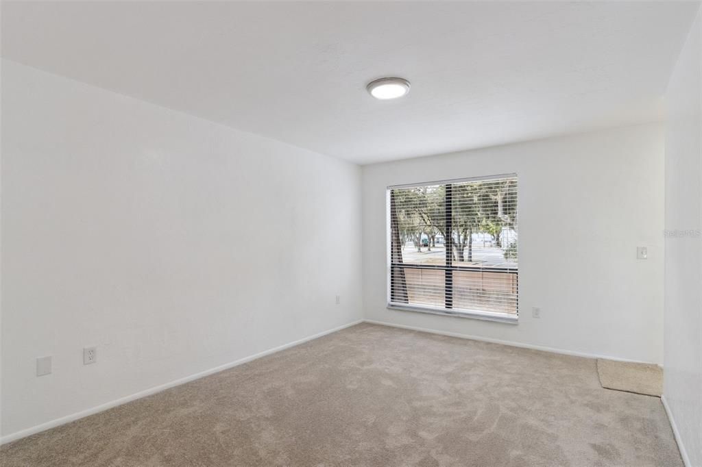 На продажу: $220,000 (2 спален, 2 ванн, 1482 Квадратных фут)