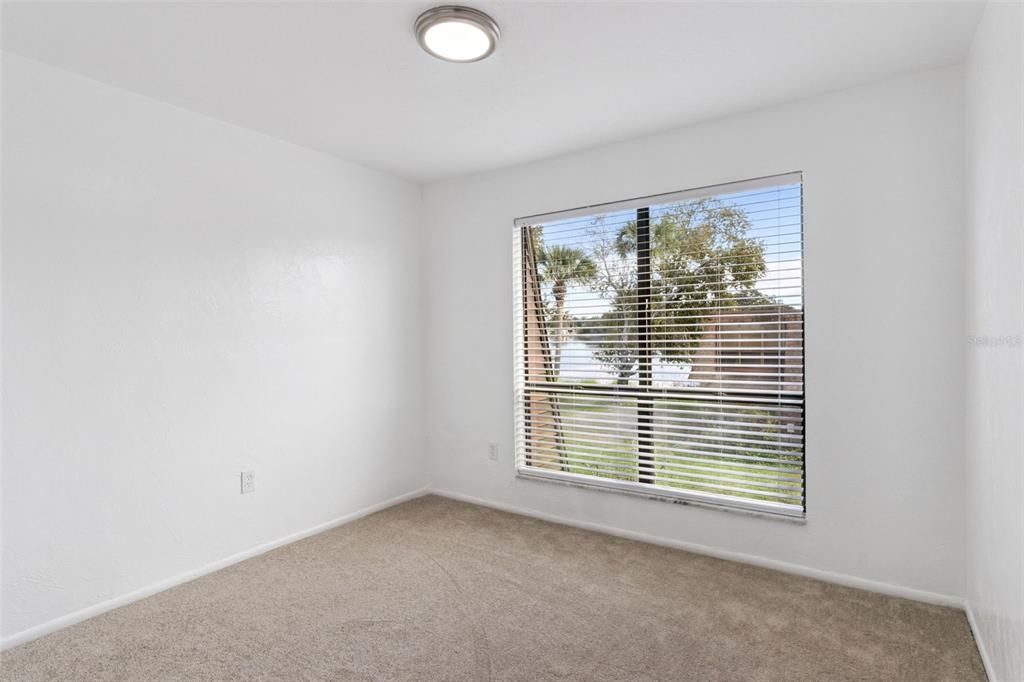 На продажу: $220,000 (2 спален, 2 ванн, 1482 Квадратных фут)