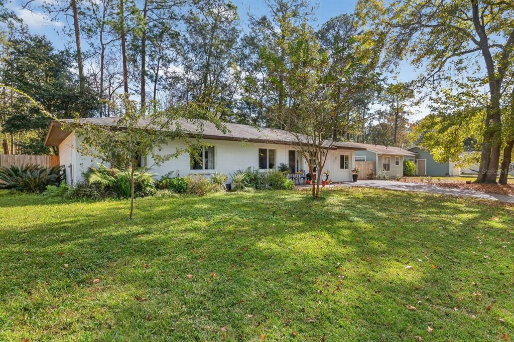 For Sale: $320,000 (4 beds, 2 baths, 1558 Square Feet)