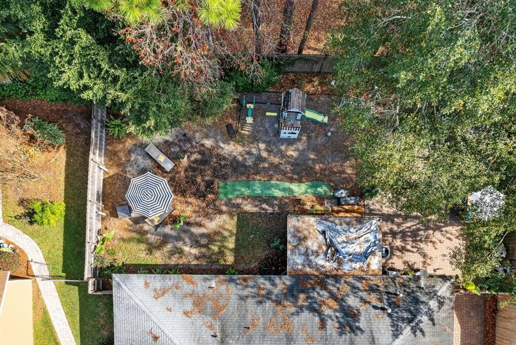 For Sale: $320,000 (4 beds, 2 baths, 1558 Square Feet)