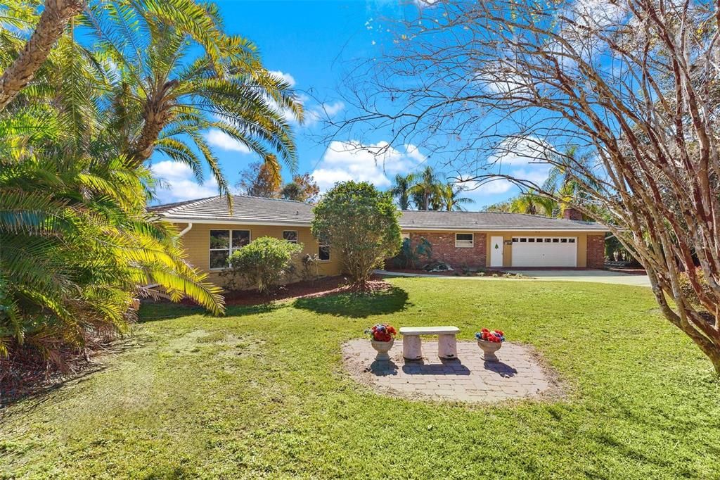 En Venta: $640,000 (3 camas, 2 baños, 2378 Pies cuadrados)