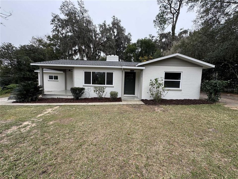 待售: $299,000 (3 贝兹, 2 浴室, 1411 平方英尺)