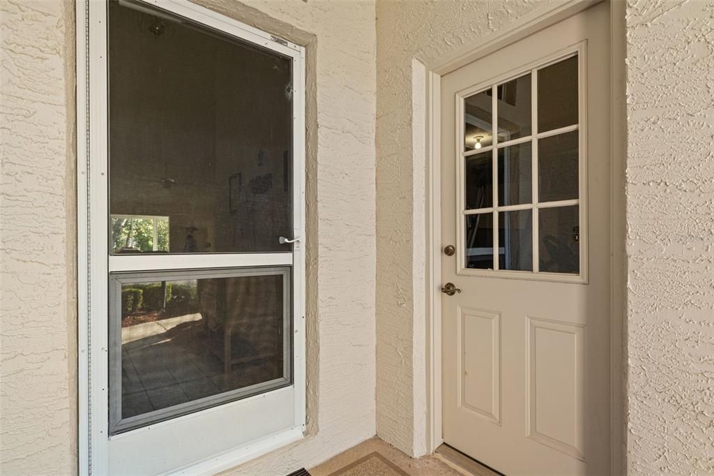 For Sale: $295,000 (2 beds, 2 baths, 1409 Square Feet)